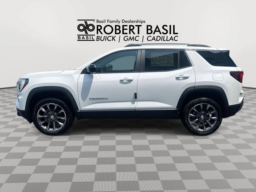 New 2027 Summit White GMC Elevation image 5
