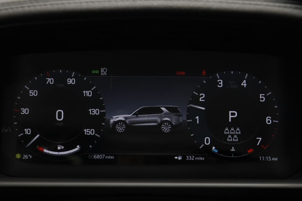 Used 2025 Gray Land Rover S image 7