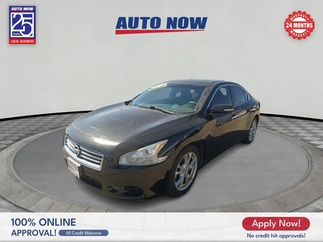 Used 2014  NISSAN  image 3