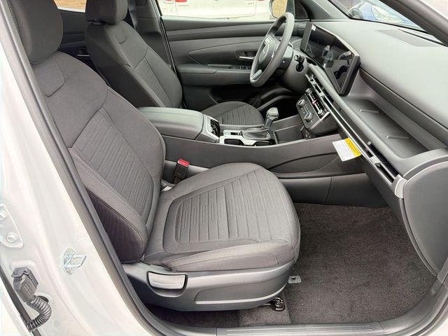 New 2026 White Hyundai SE AWD image 26