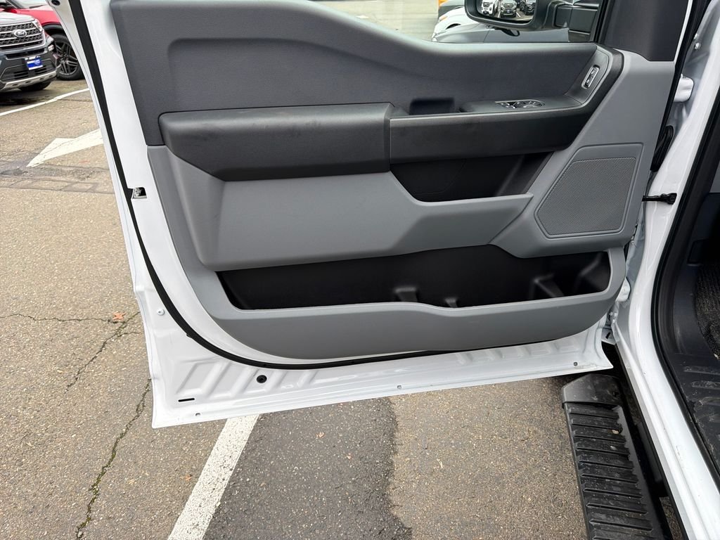 New 2026 Oxford White Ford XL image 10