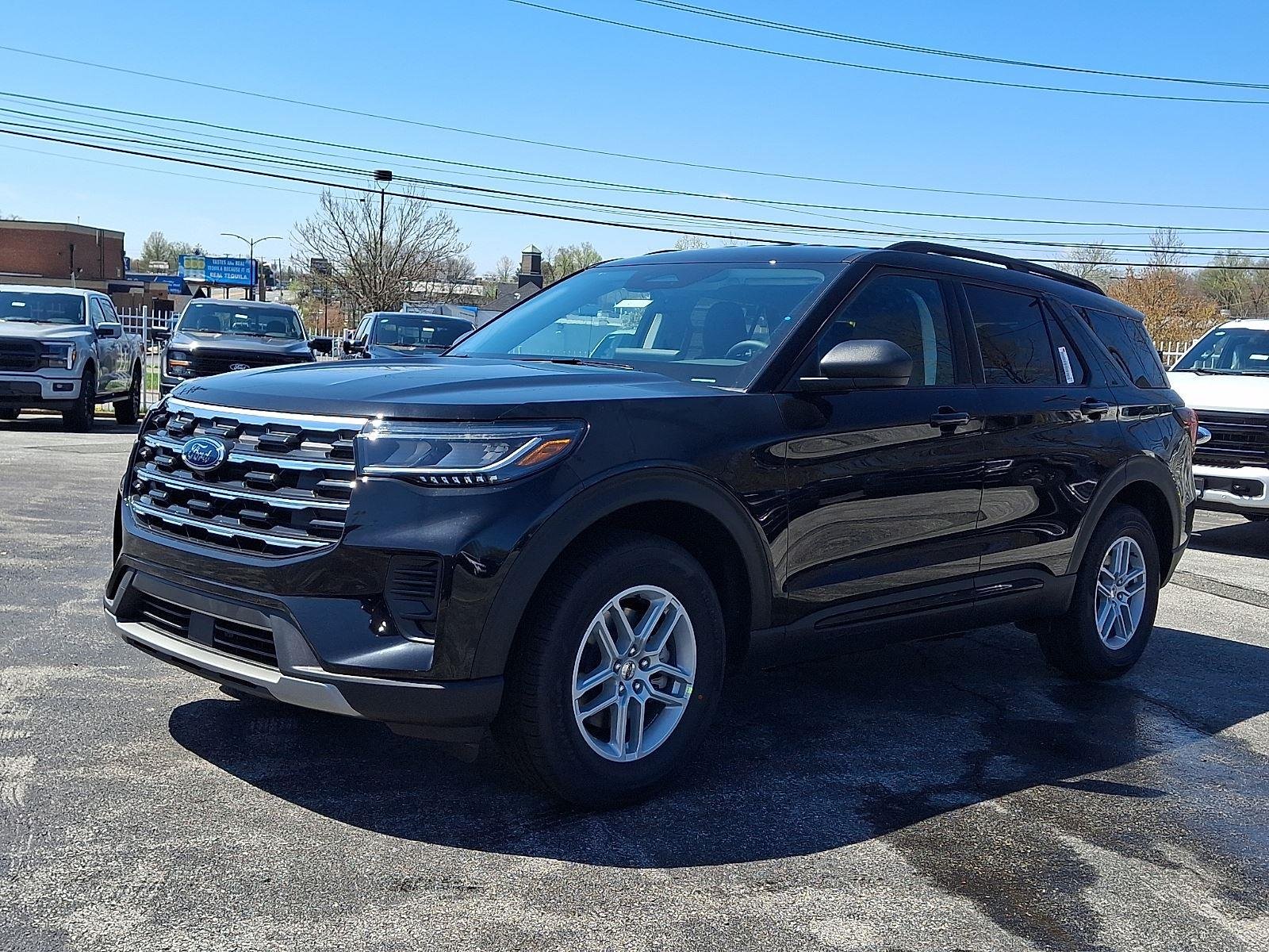 New 2026 Agate Black Metallic Ford Active image 2