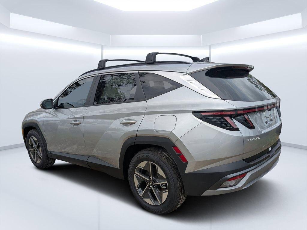 New 2026 Silver Hyundai SEL Premium FWD image 5