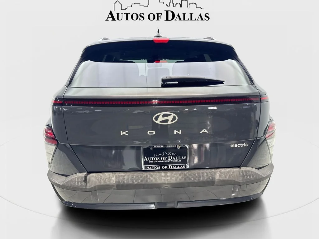 Used 2024 Gray Hyundai SEL image 7