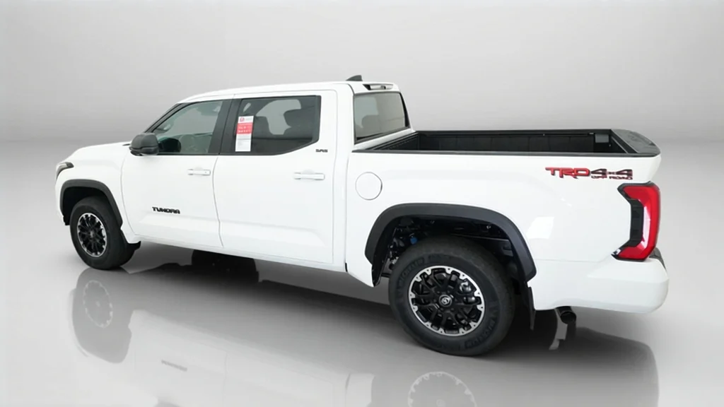 New 2026 Ice Cap Toyota SR5 image 15