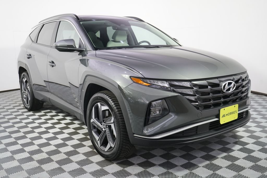 Used 2023 Gray Hyundai SEL Convenience image 9