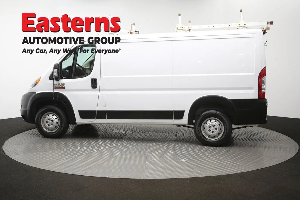 Used 2021 White Ram Base image 59