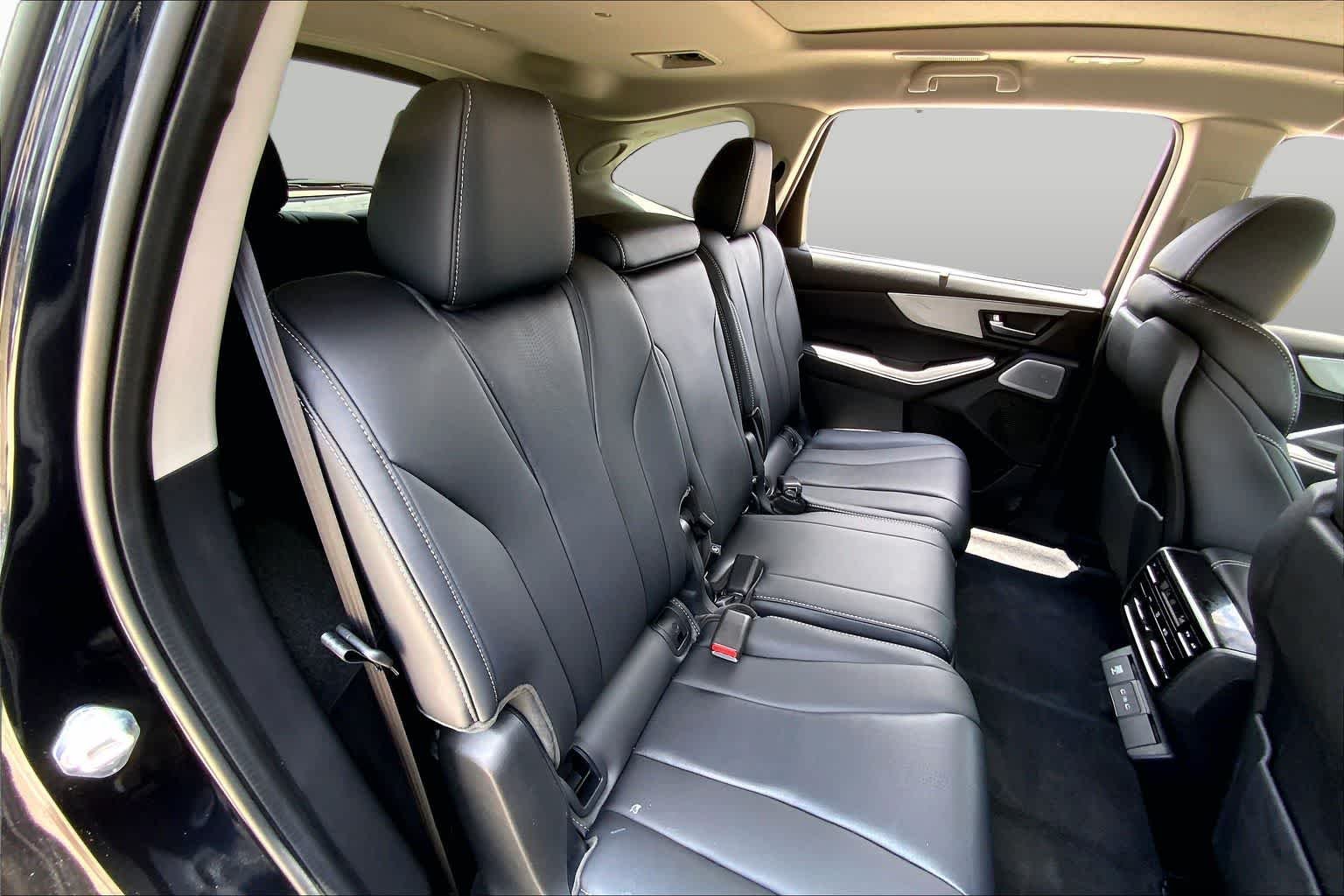 Certified Used 2026 Majestic Black Pearl Acura w/Technology Package image 18
