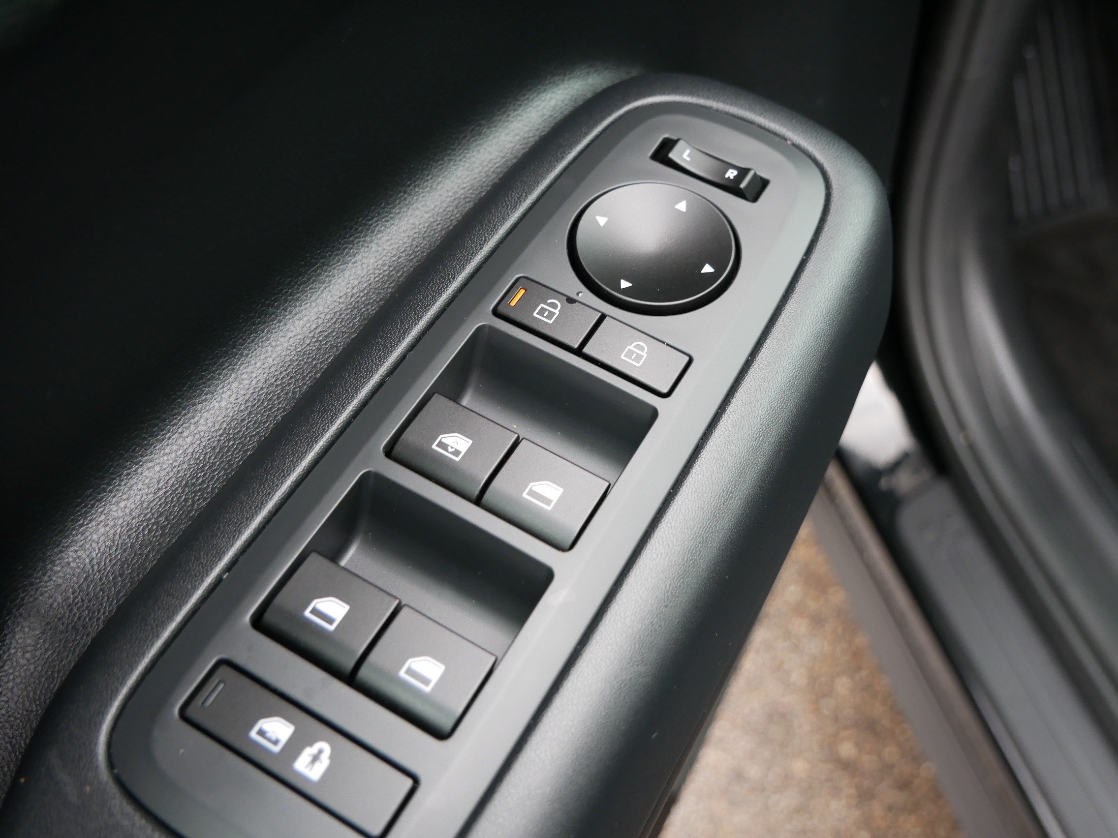 Certified Used 2026 Phantom Black Hyundai SE image 18
