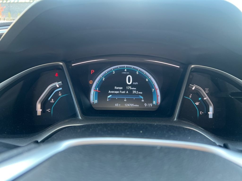 Used 2016 Red Honda EX image 7