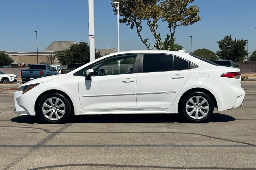 Certified Used 2021 White Toyota LE image 9