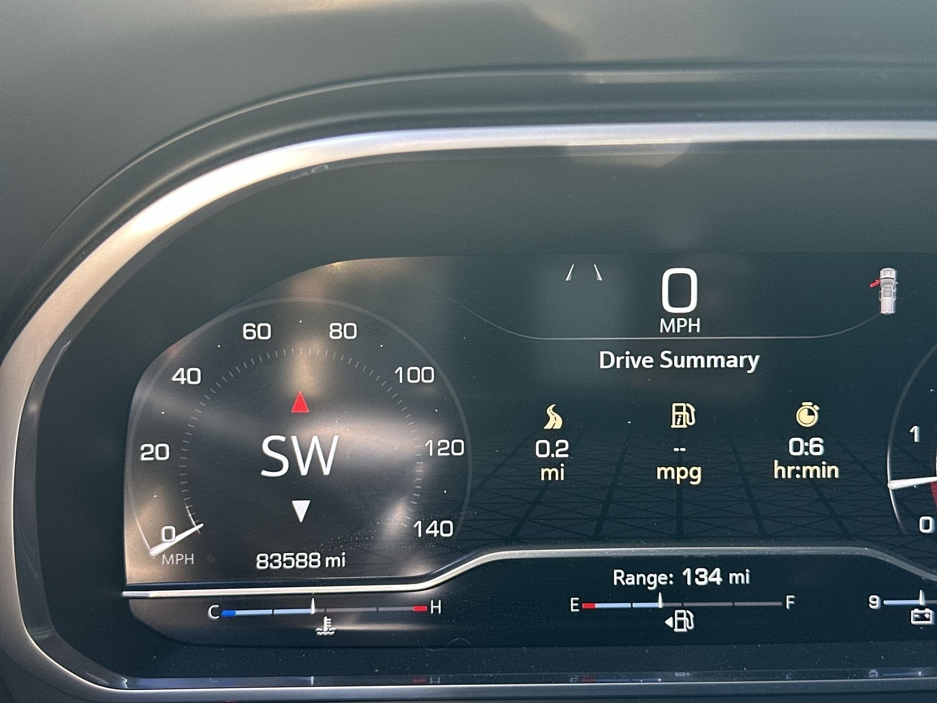 2023 GMC Yukon SLT - Photo 12