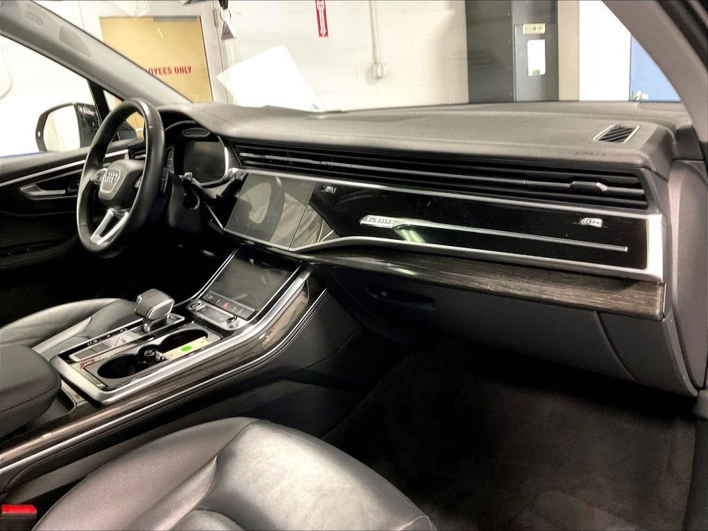 Used 2023 Black Audi 55 Premium Plus image 13