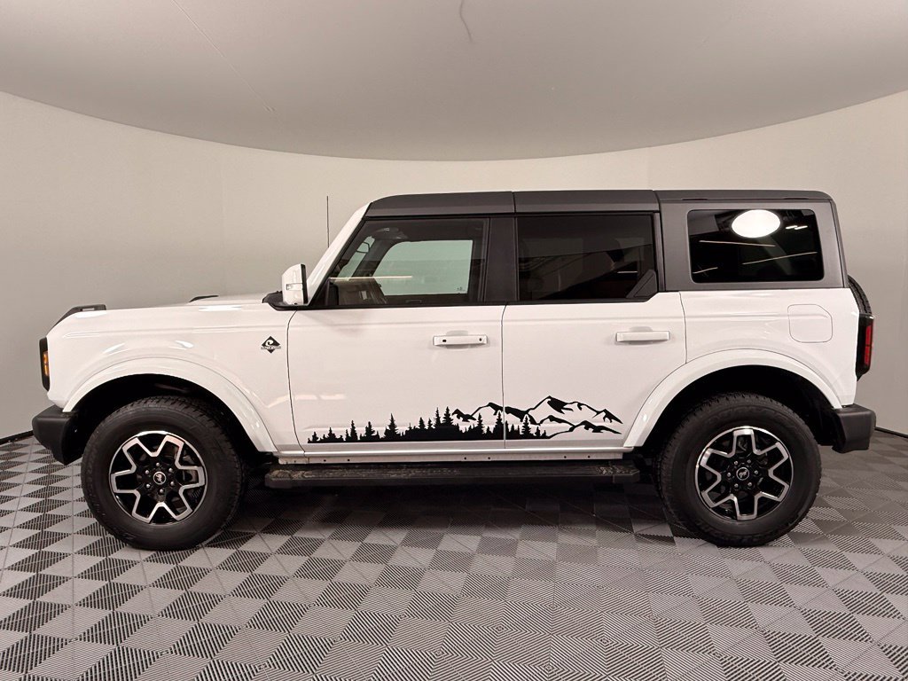 Used 2024 White Ford Outer Banks image 12