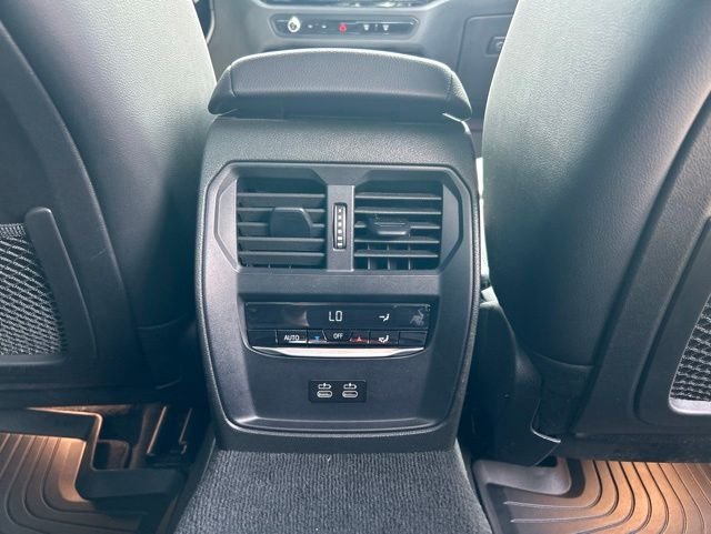 Used 2023 Gray BMW 330i image 15