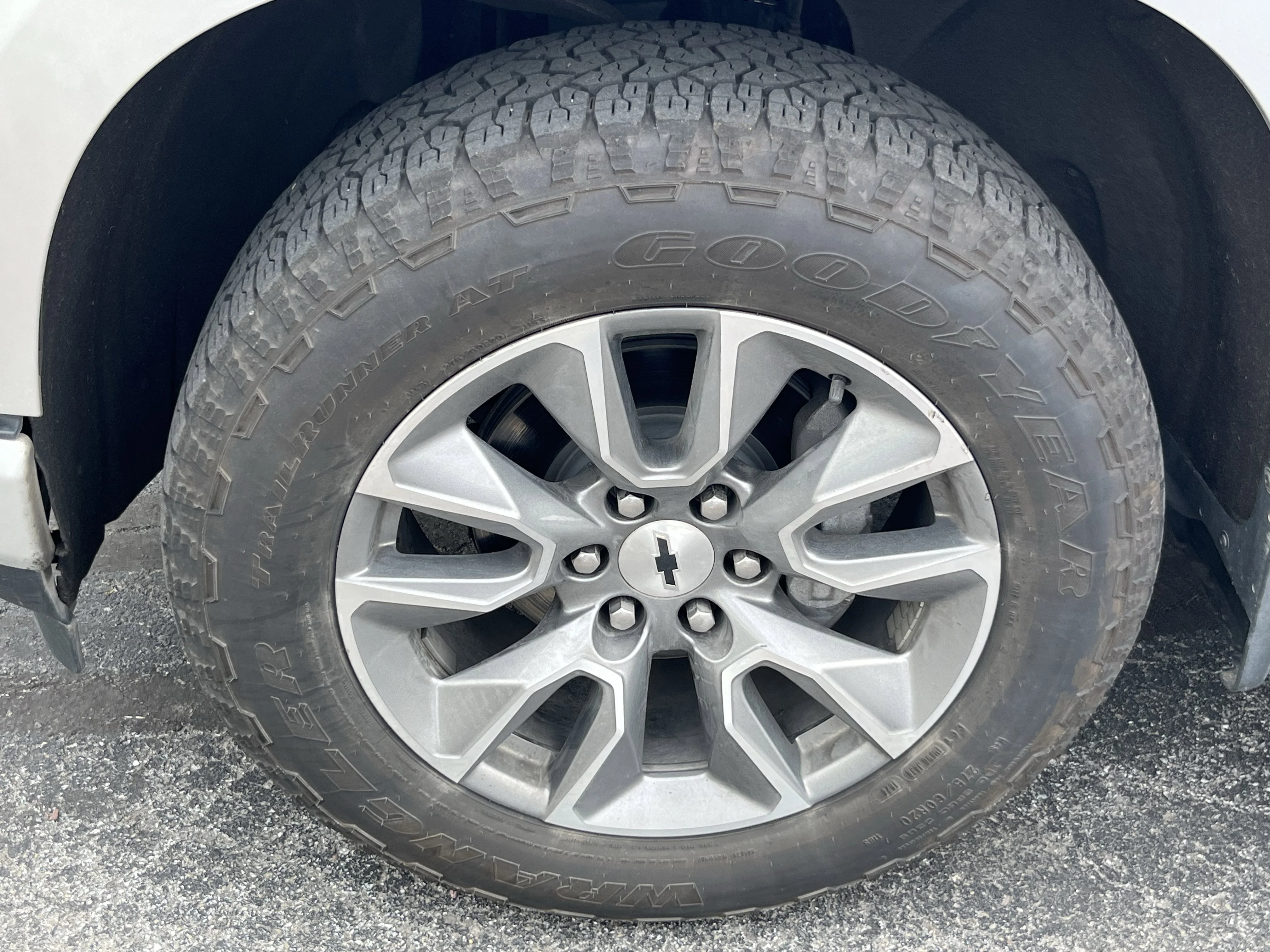 Used 2020 Silver Ice Metallic Chevrolet RST image 7