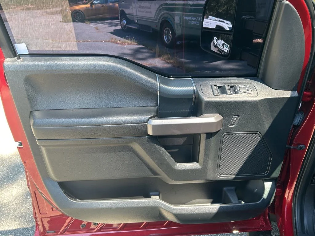Used 2019 Red Ford XLT image 14