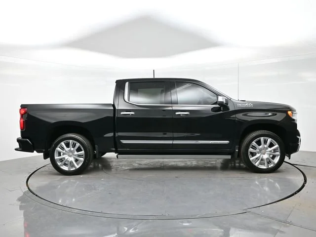 Used 2026 Black Chevrolet High Country image 8