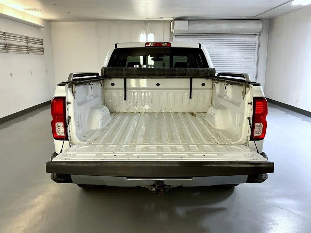 Used 2017 White Chevrolet LTZ image 21