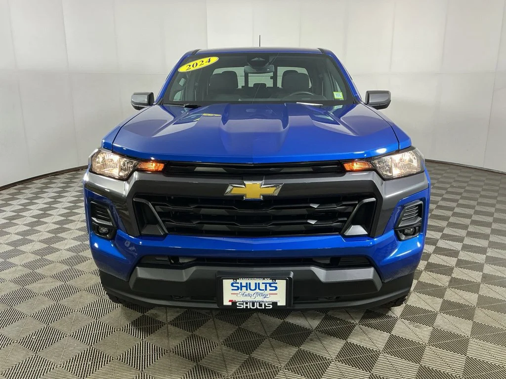 Used 2024 Glacier Blue Metallic Chevrolet LT image 3