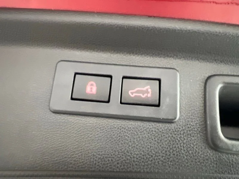 Used 2019 Red Subaru Premium image 9
