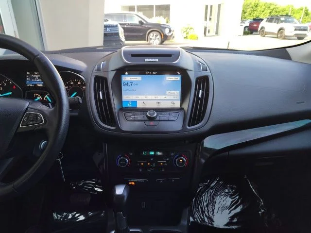 Used 2017 White Ford SE image 15
