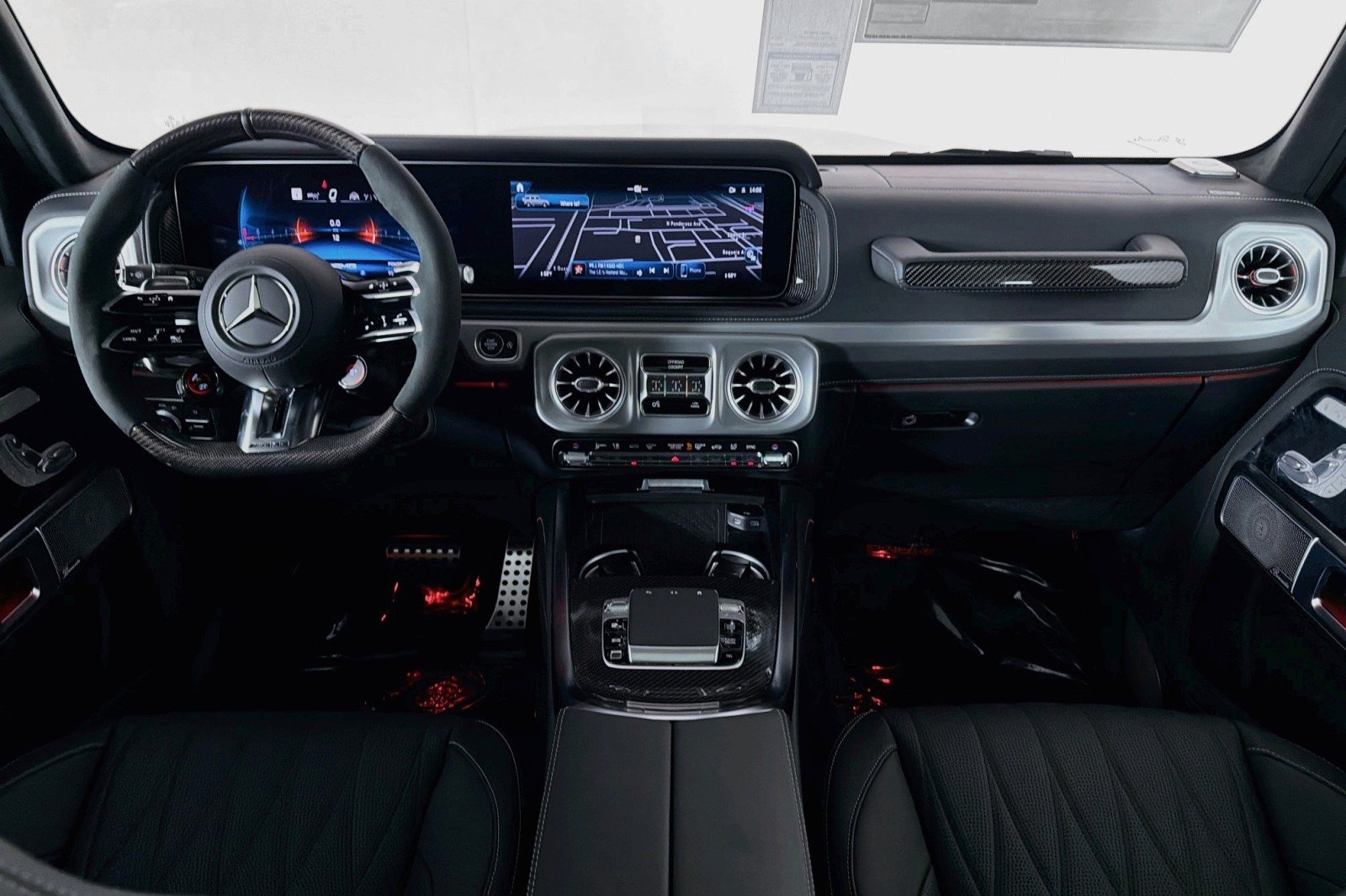 New 2027 MANUFAKTUR Night Black magno Mercedes-Benz AMG® G 63 SUV image 4