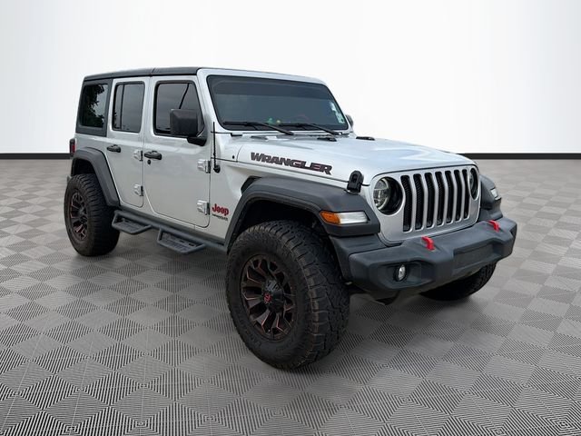 Used 2022 Silver Jeep Unlimited Sport Altitude image 1