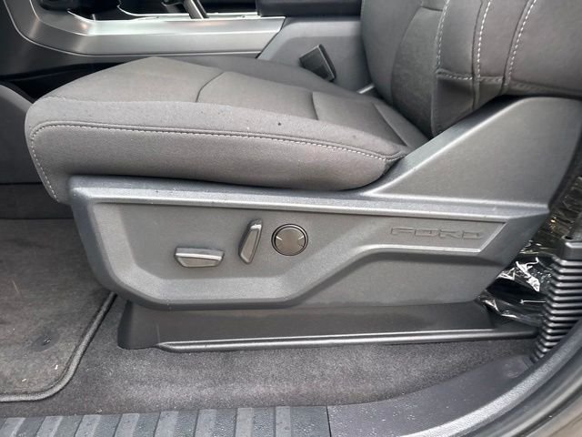 New 2026 Antimatter Blue Metallic Ford XLT image 16