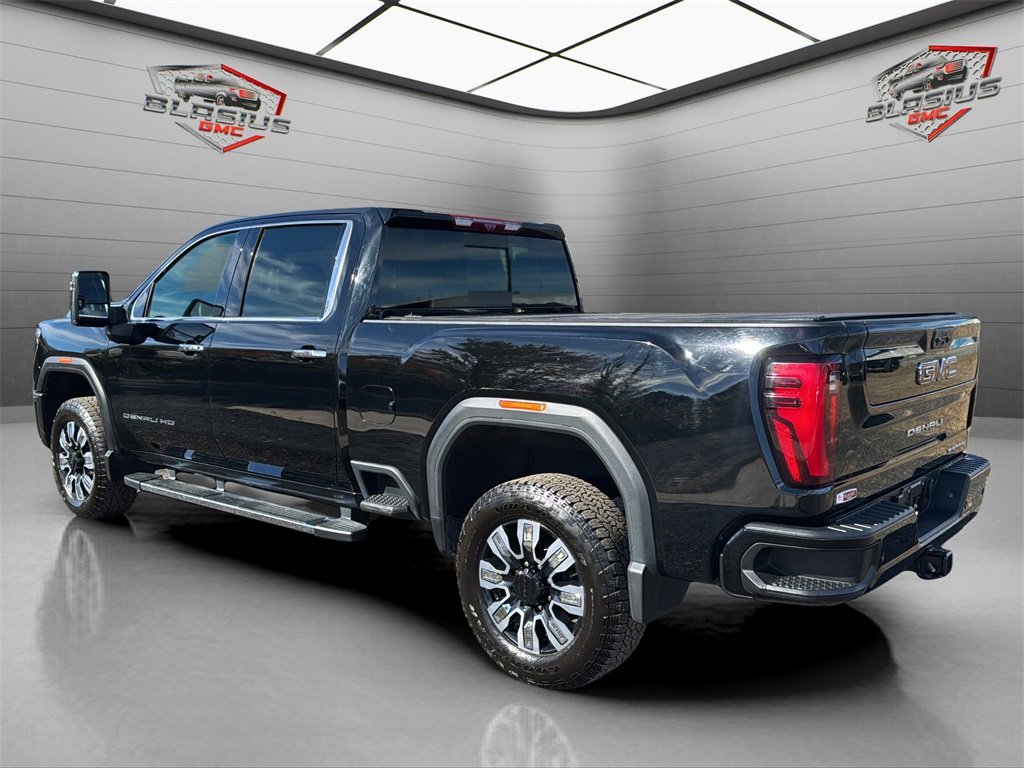 2024 Gmc Sierra HD Denali photo 3
