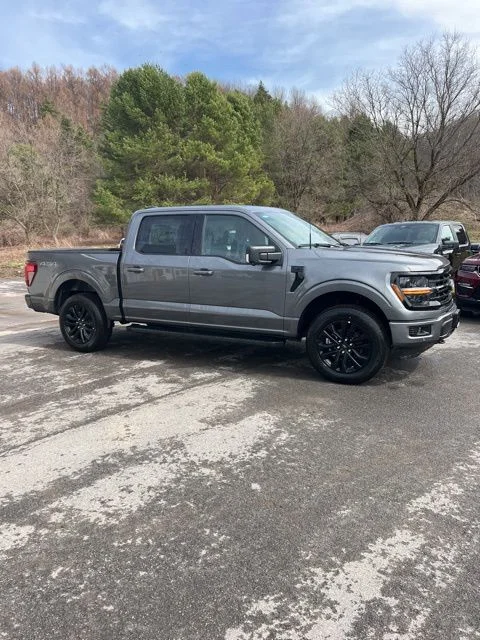 Used 2026 Gray Ford XLT image 12