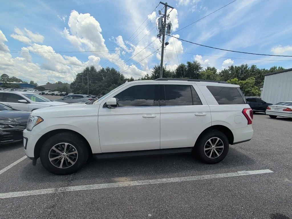 Used 2020 White Ford XLT image 2