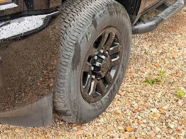Used 2019 Black Chevrolet LTZ image 25