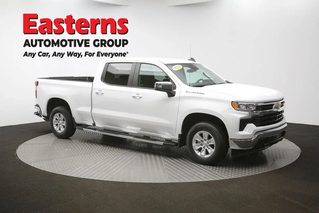 Used 2024 White Chevrolet LT image 45