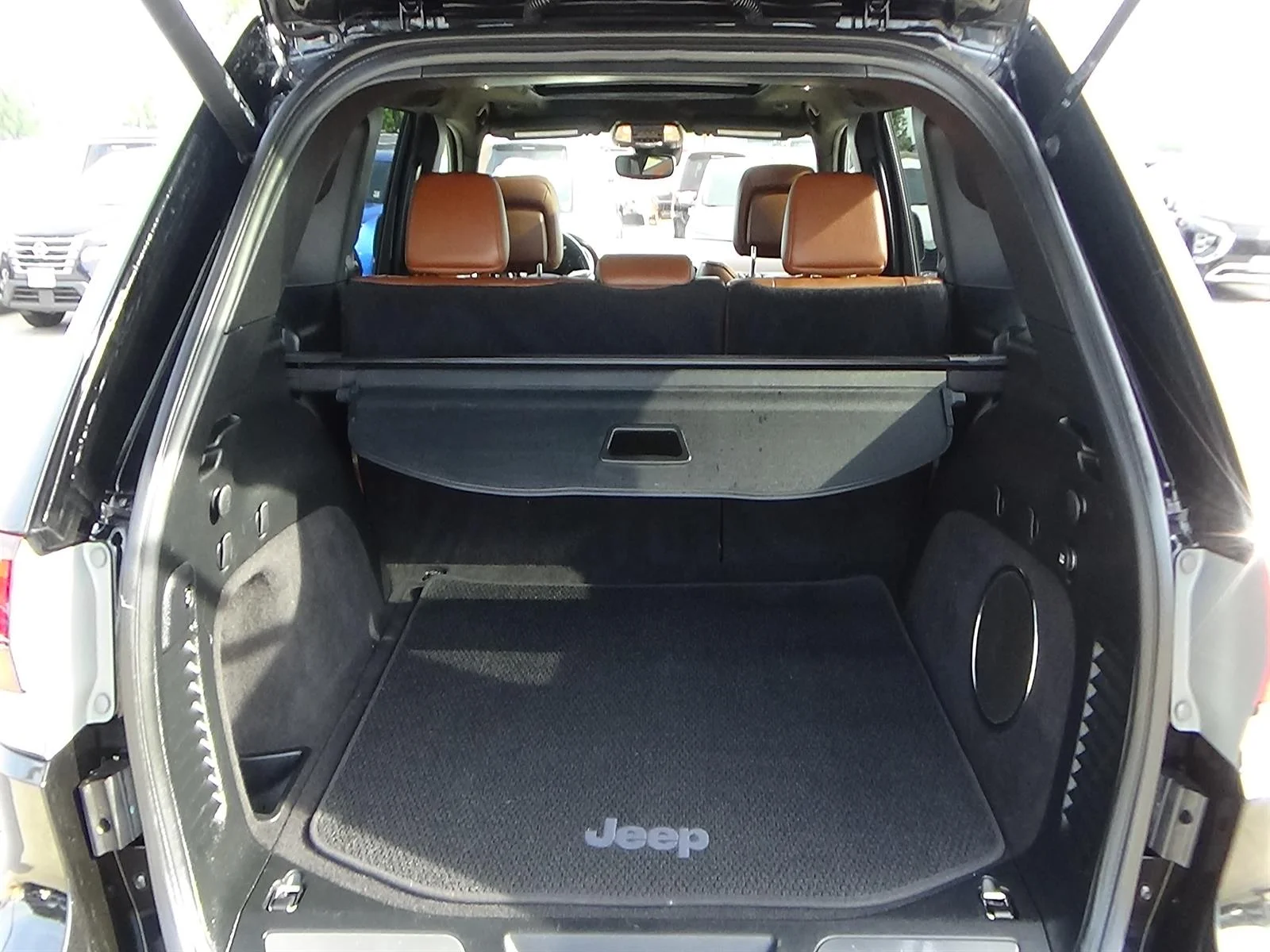 Certified Used 2020 Diamond Black Crystal Pearl Coat (pxj) Jeep Summit image 10