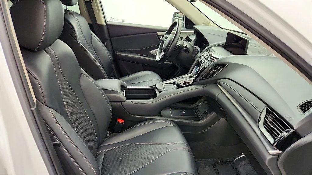 Used 2024 Platinum White Pearl Acura SH-AWD w/Technology Package image 25