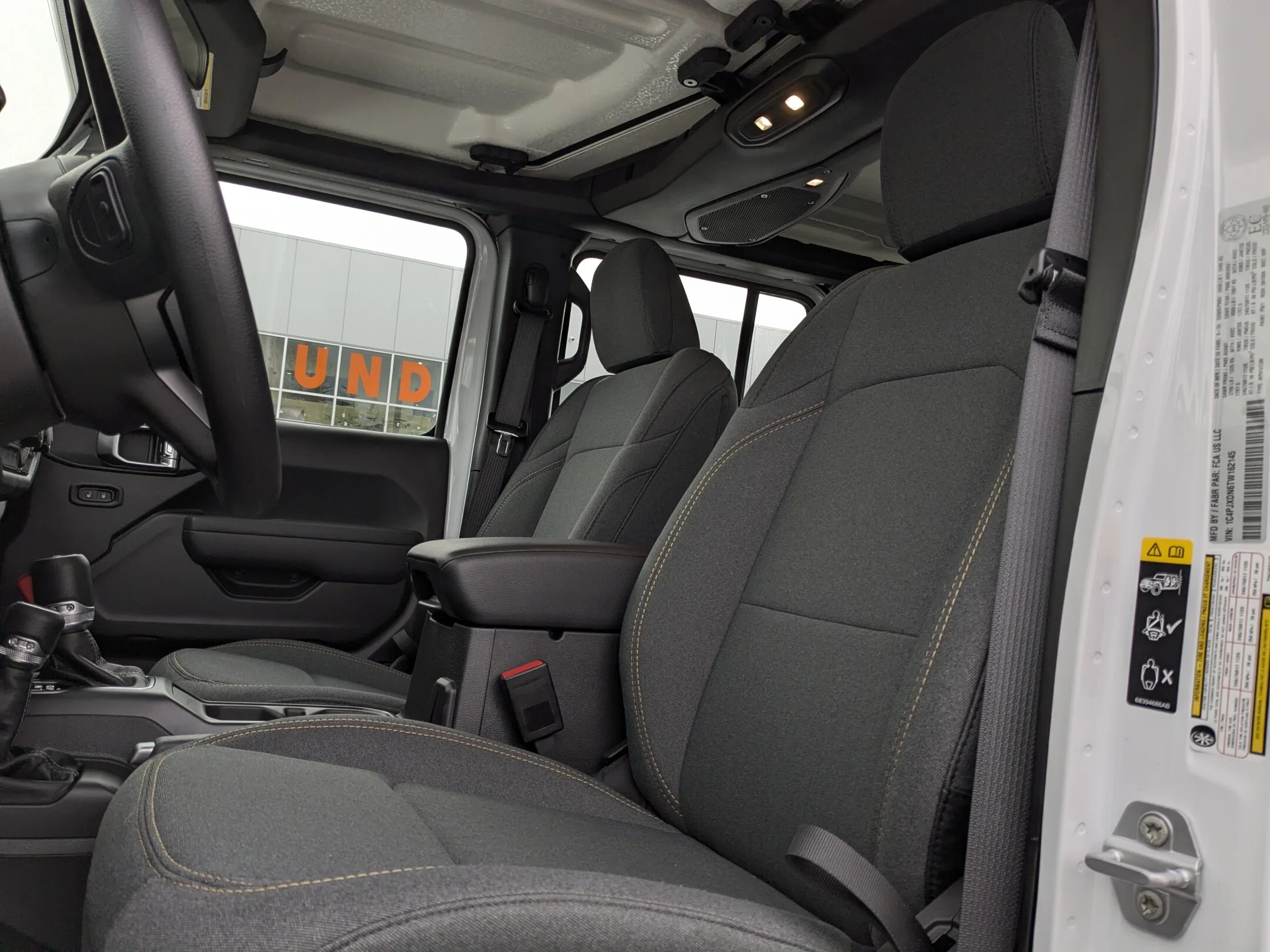 New 2026 White Jeep Sport - - Black 3-Pc Hard Top - 8-Spd Auto - 12.3 Uconnect 5 - Dana M200 Rear Axle & More! image 13