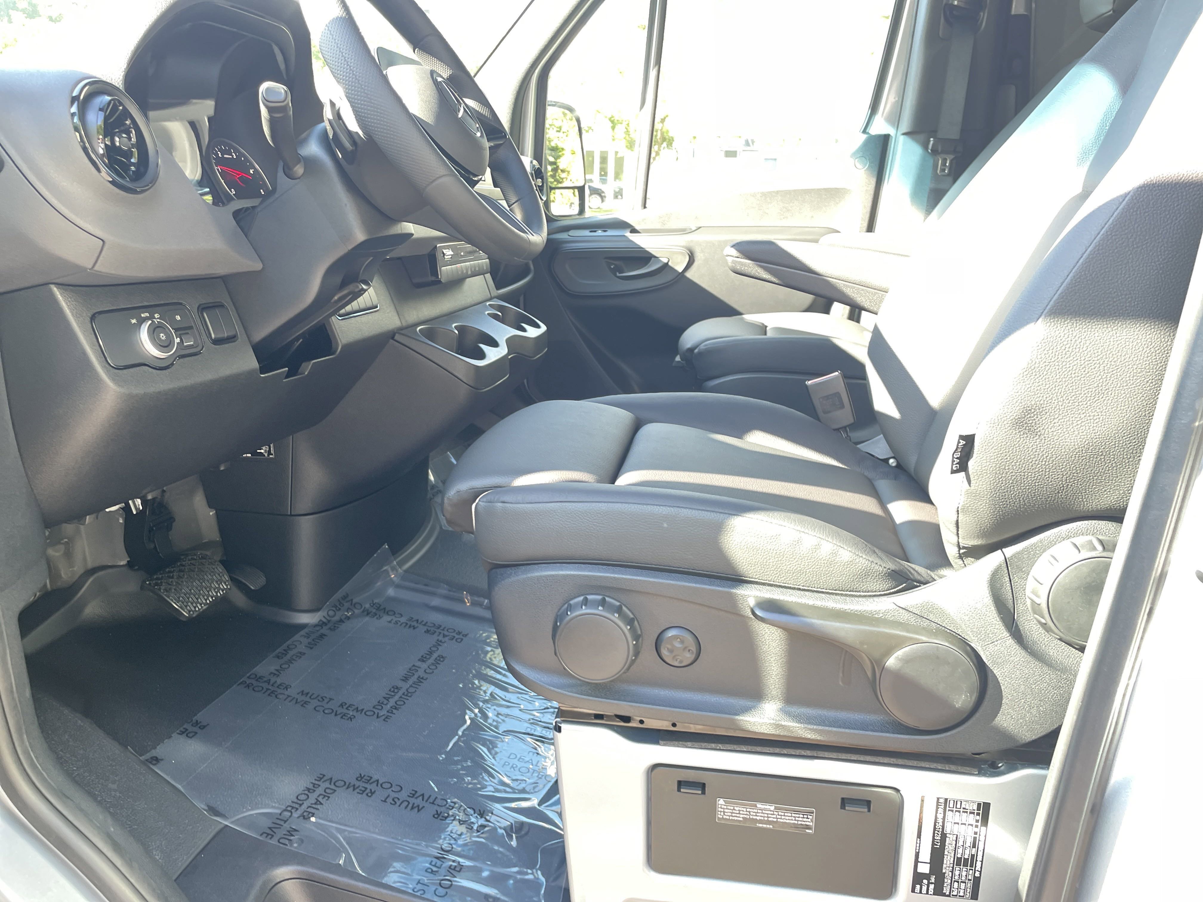 2025 Mercedes-Benz Sprinter Cargo Van Base - Photo 23