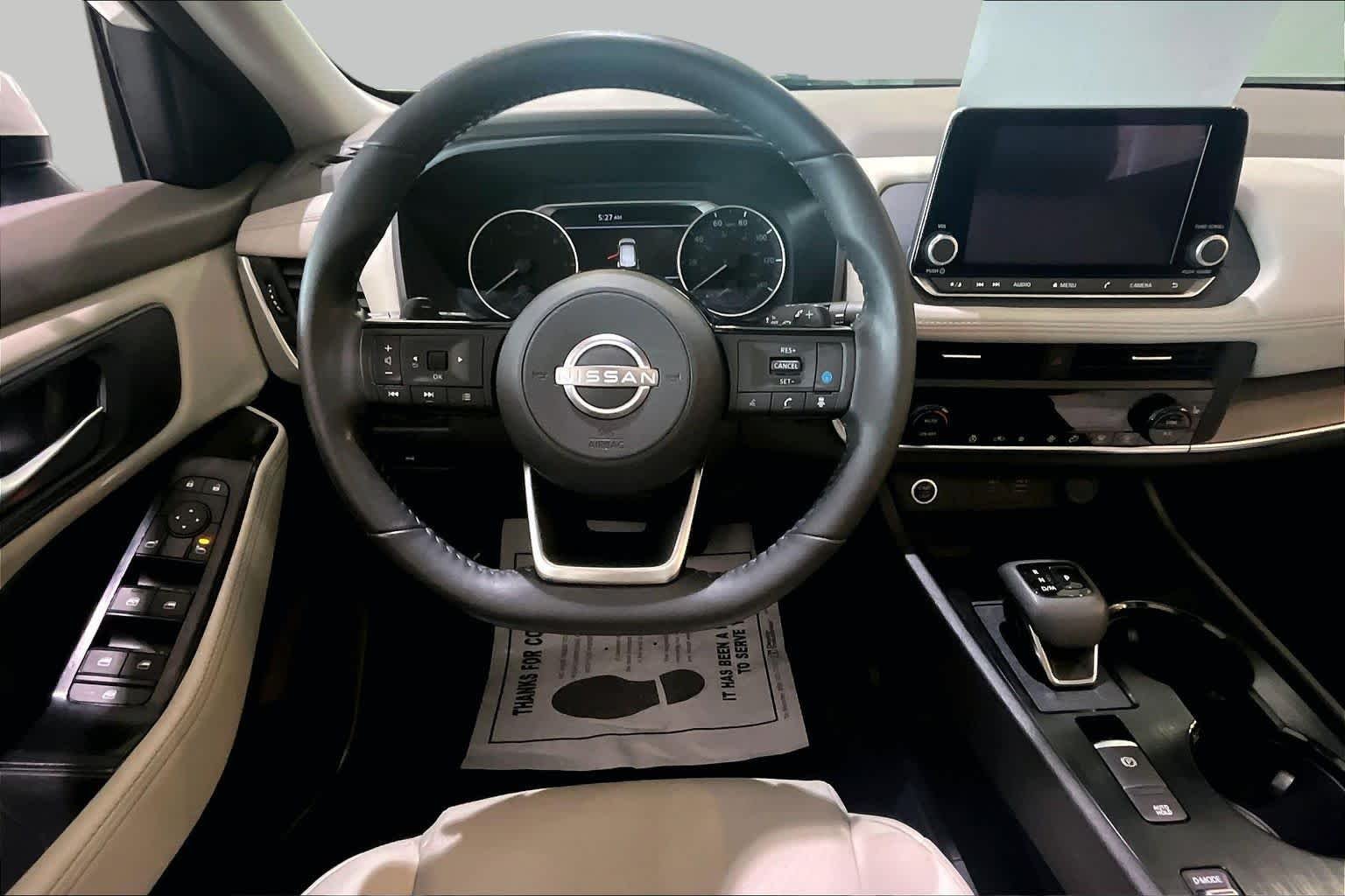 Used 2023 Pearl White Tricoat Nissan SV image 6