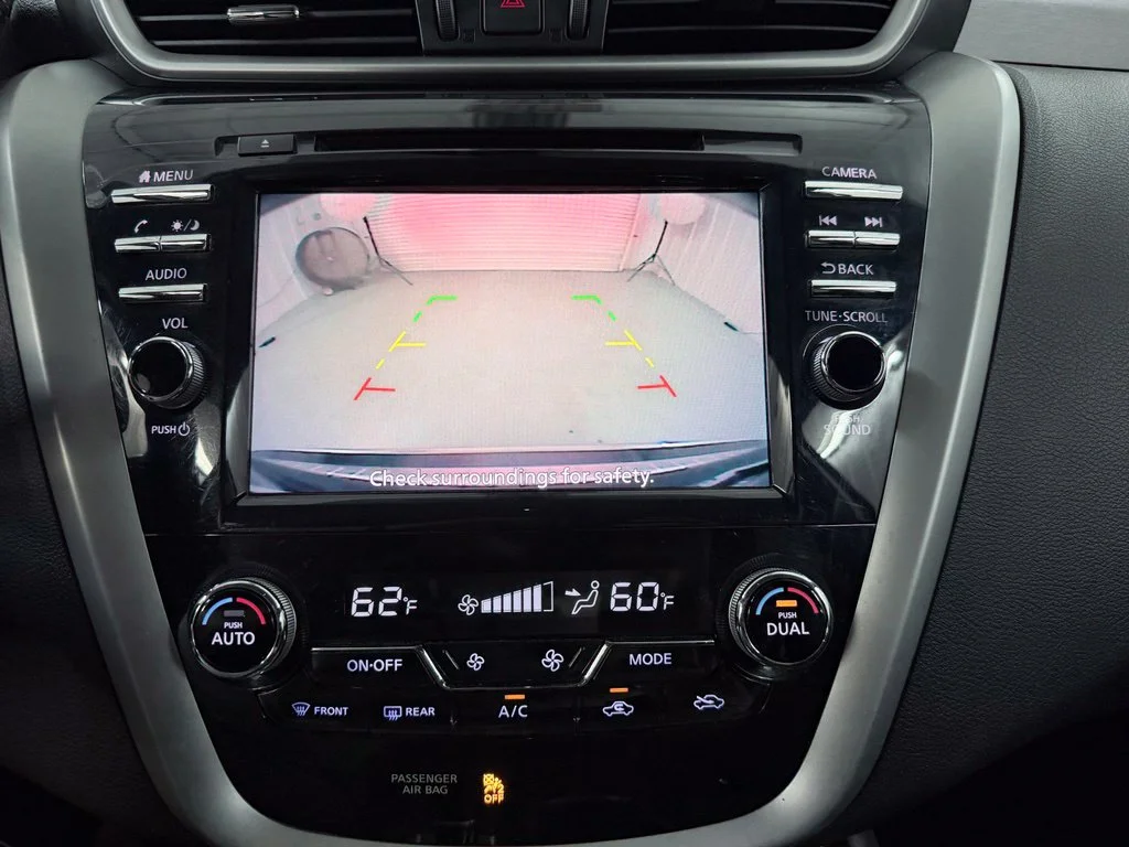 Used 2019 Black Nissan S image 14