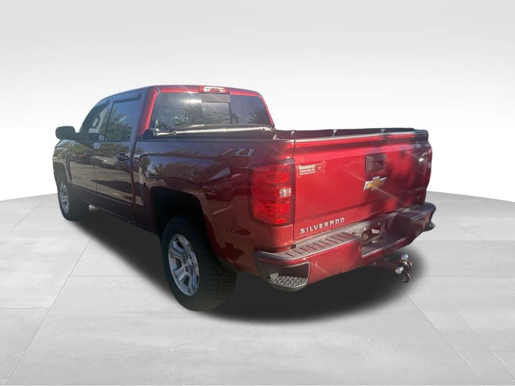 Used 2018 Red Chevrolet LT image 8