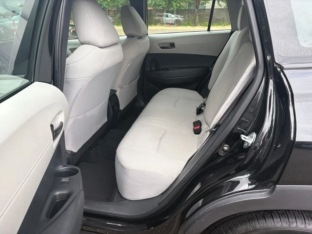 Used 2024 Black Toyota L image 12