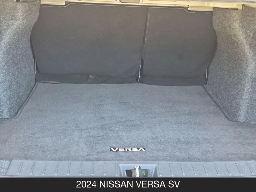 Used 2024 Silver Nissan 1.6 SV image 23