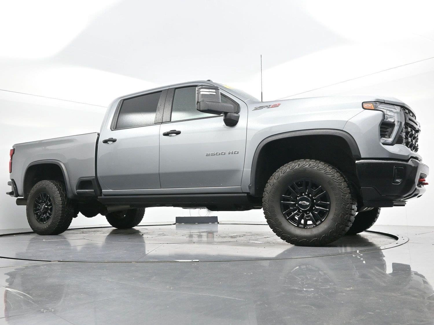 Used 2024 Sterling Gray Metallic Chevrolet ZR2 image 45