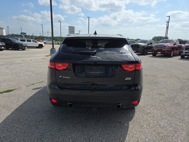 Used 2017 Black Jaguar 35t R-Sport image 6