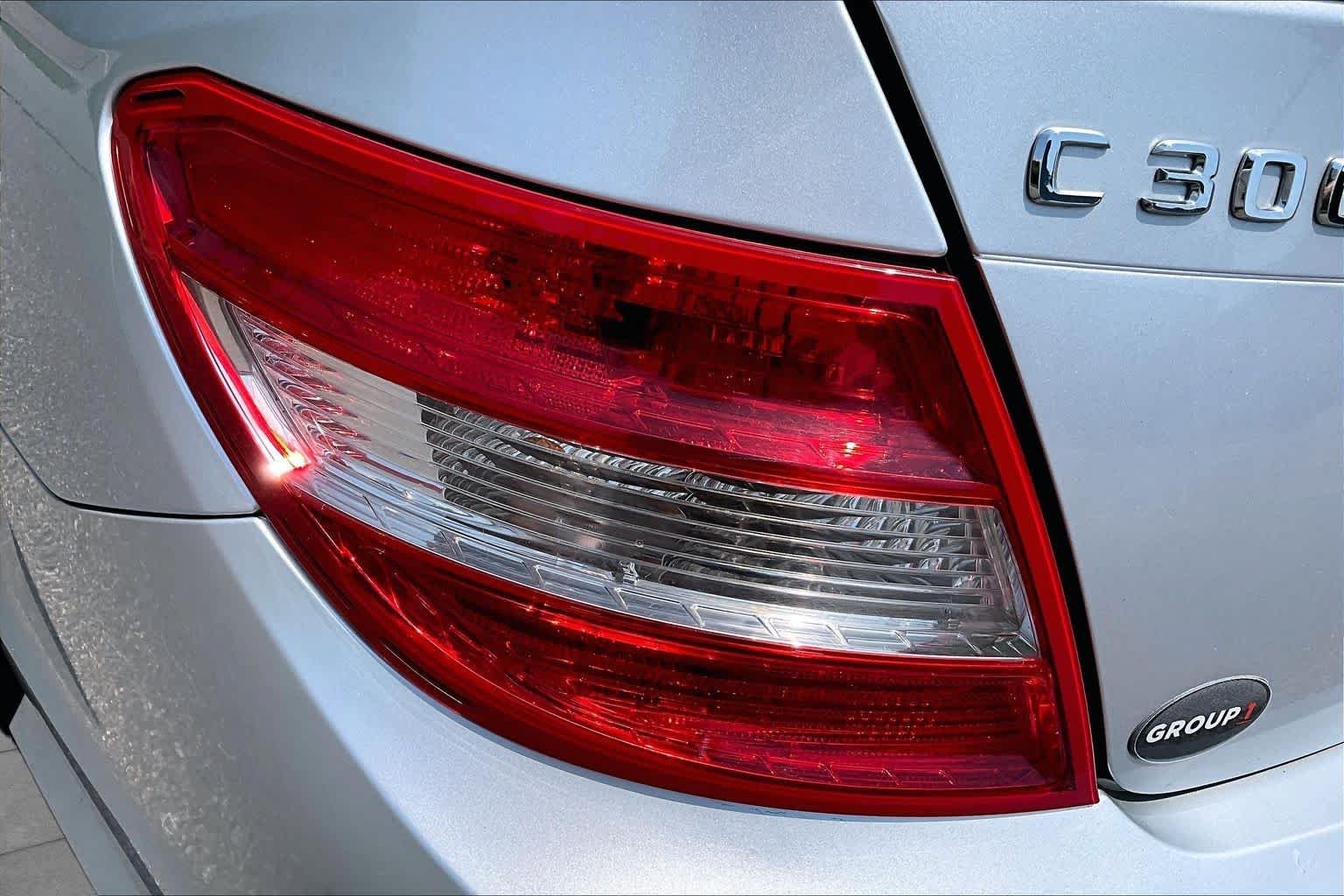 Used 2011 Iridium Silver Metallic Mercedes-Benz C 300 Sport image 26