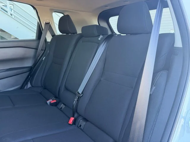 Used 2025 White Nissan S image 14
