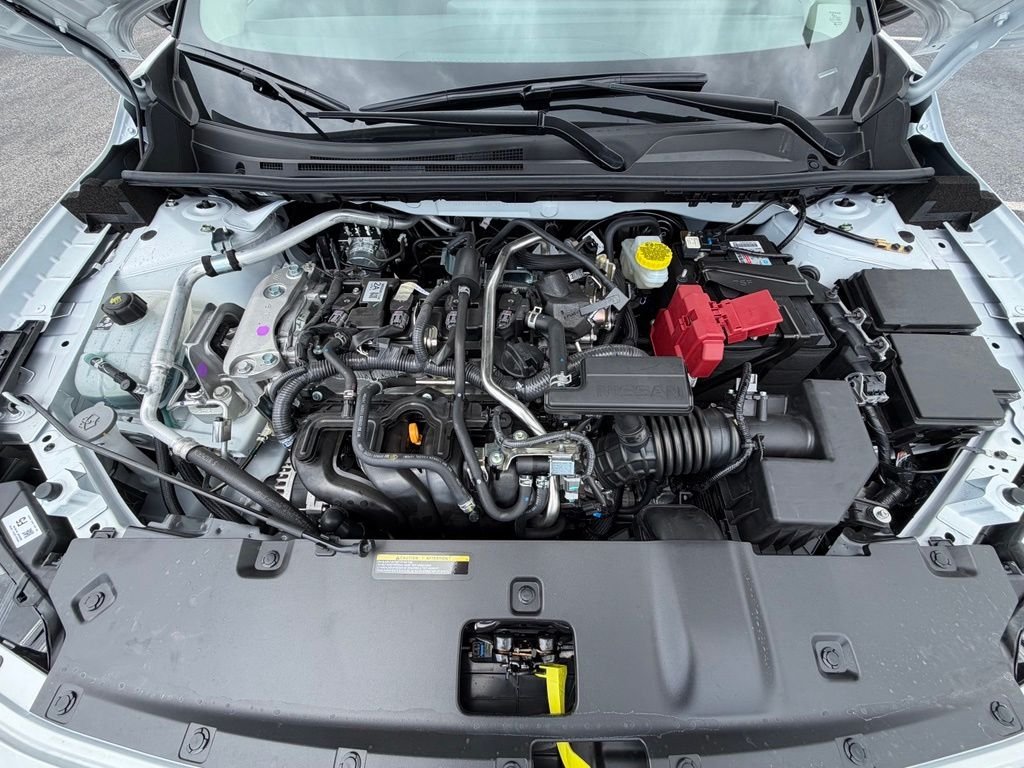 New 2026 Aspen White TriCoat / Super Black Two-tone Nissan SR image 28