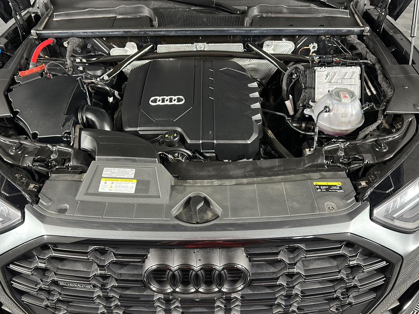 Used 2023 Daytona Gray Pearl Effect Audi S line Premium Plus image 3