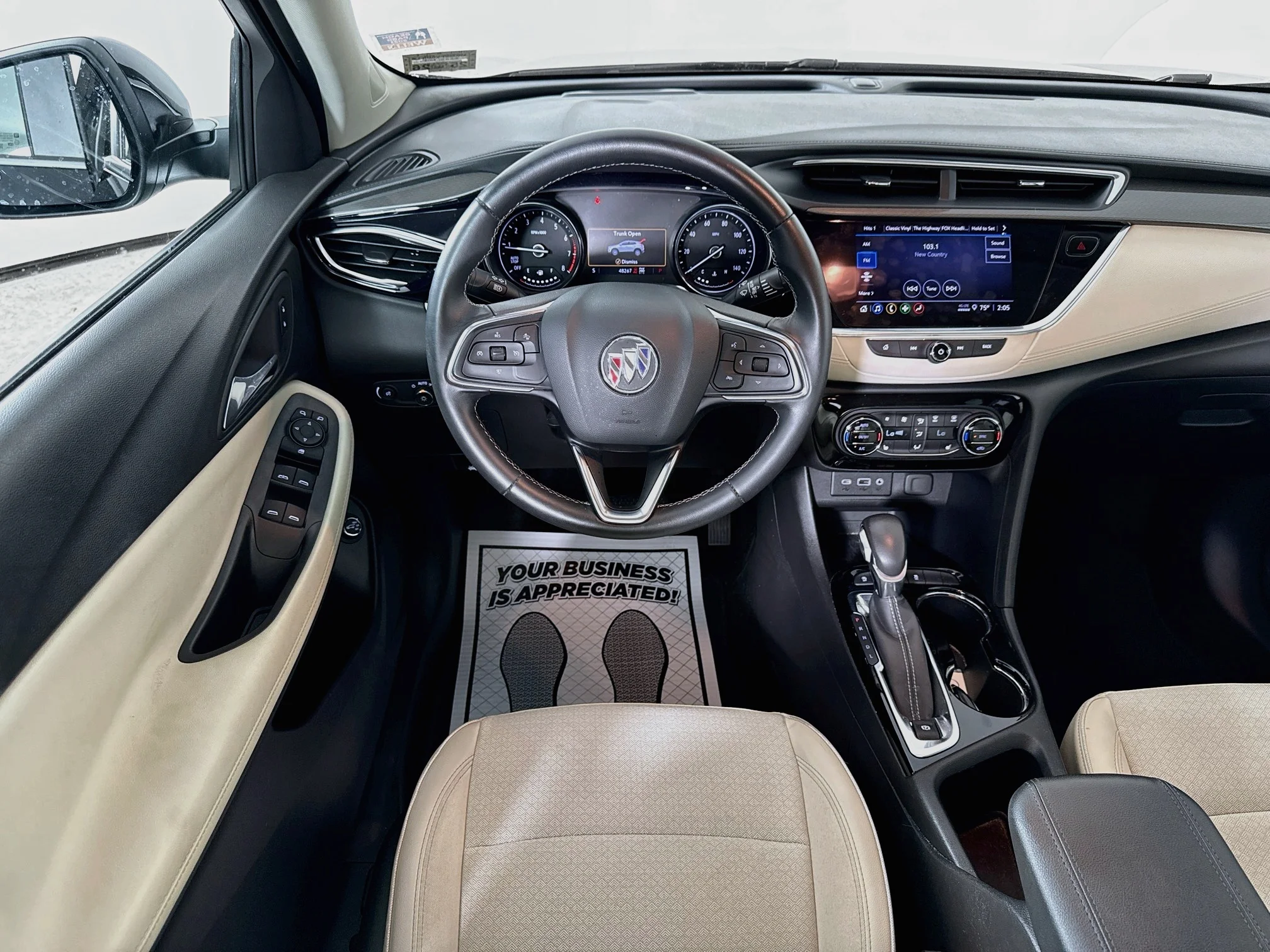 Used 2021 Ebony Twilight Metallic Buick Select image 21